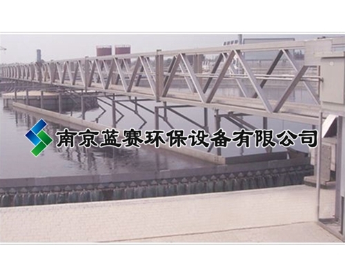 濃縮池懸掛式中心傳動刮泥機(jī)